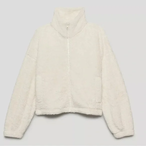 Sunday Best Mockneck Fuzzy Zip-Up - Picture 6 of 10